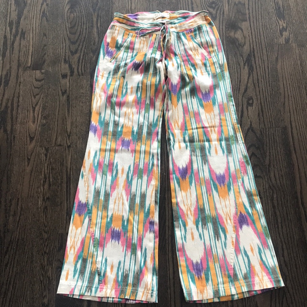 Georgie Linen Pattern Pants Runs Big